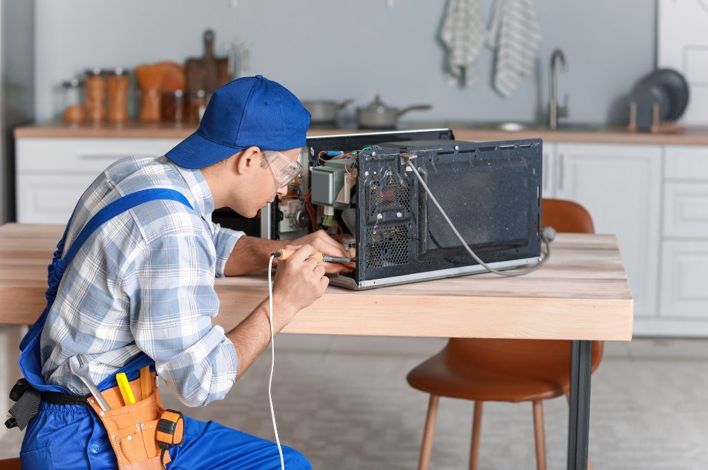 Hire Professionals for Microwave Repair in Frisco TX